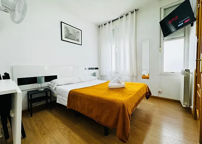 Hostal Rayuela